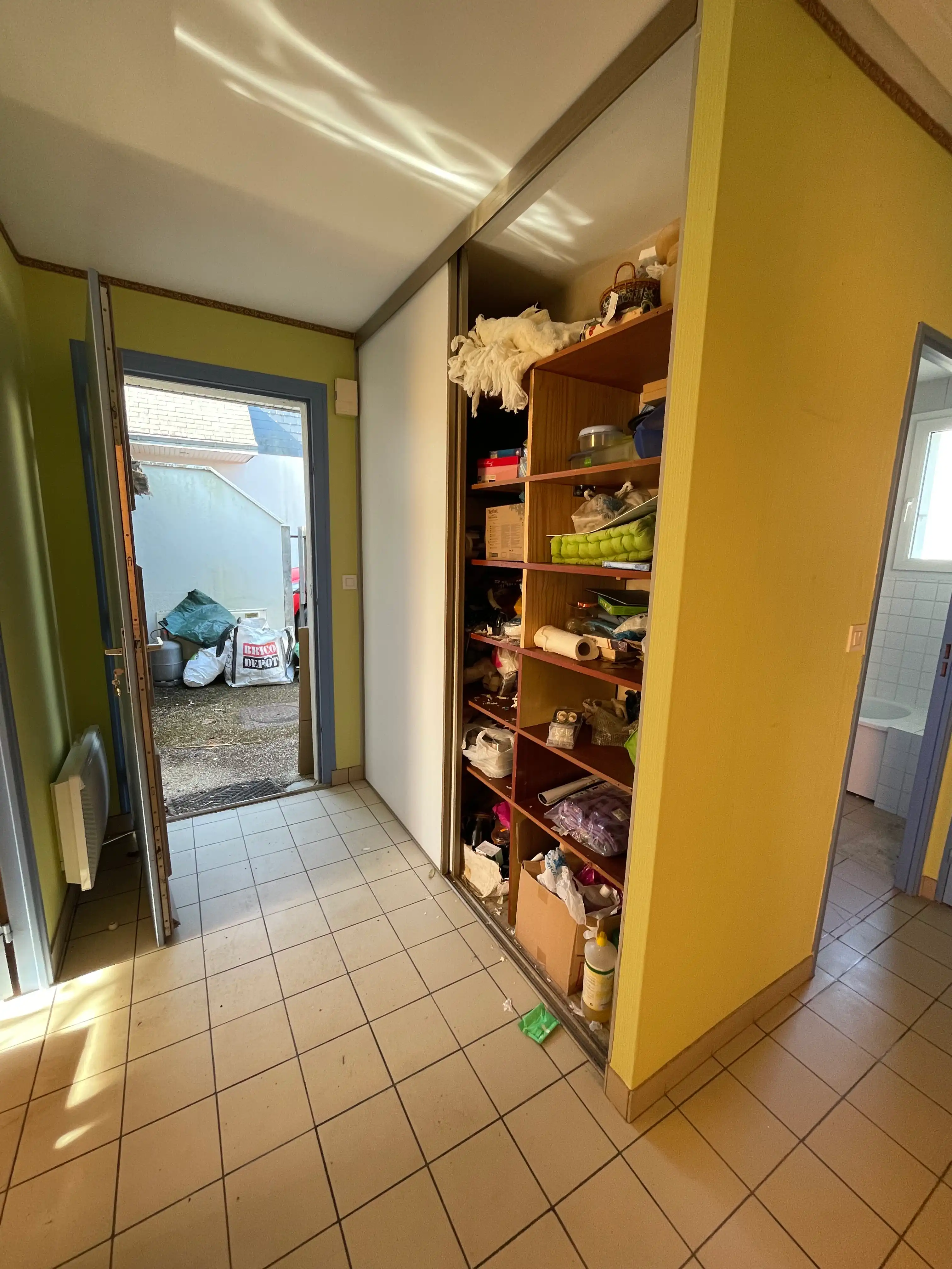 Avant - Débarras et nettoyage