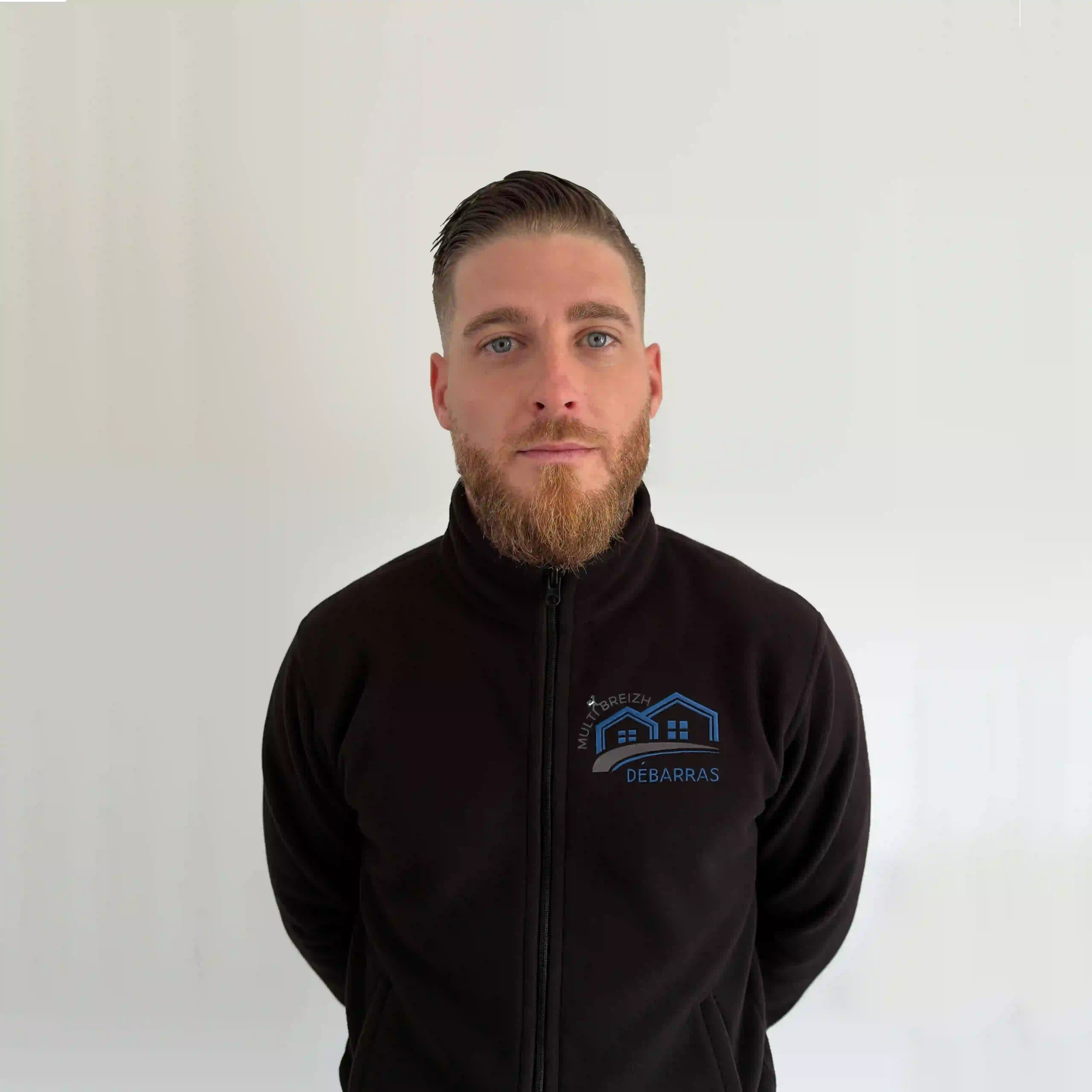 Raphaël, fondateur de Multi Breizh Débarras